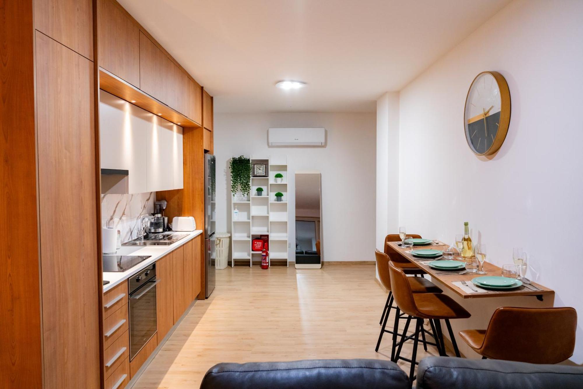 Earth Apartment Ларнака Экстерьер фото